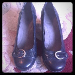 Aerosoles dress pump. Sz 8.  Color: navy